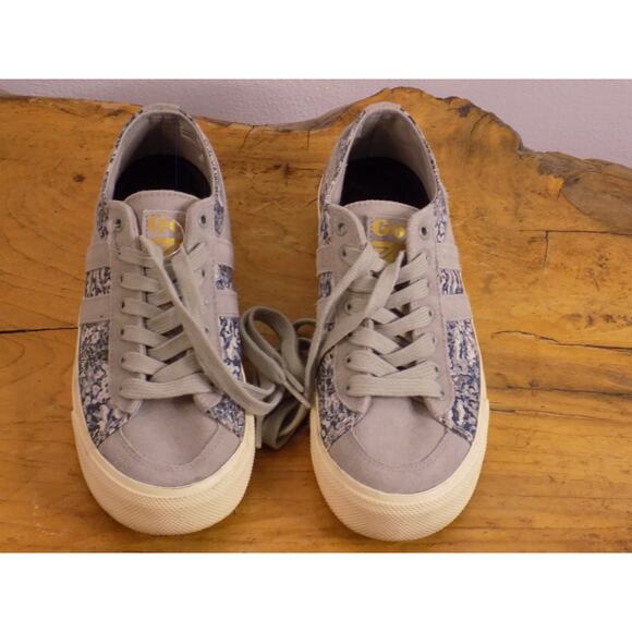 Gola + Liberty Art Fabrics Shoes - Gola x Liberty Art Fabrics Quota II VM sneakers womens size 6